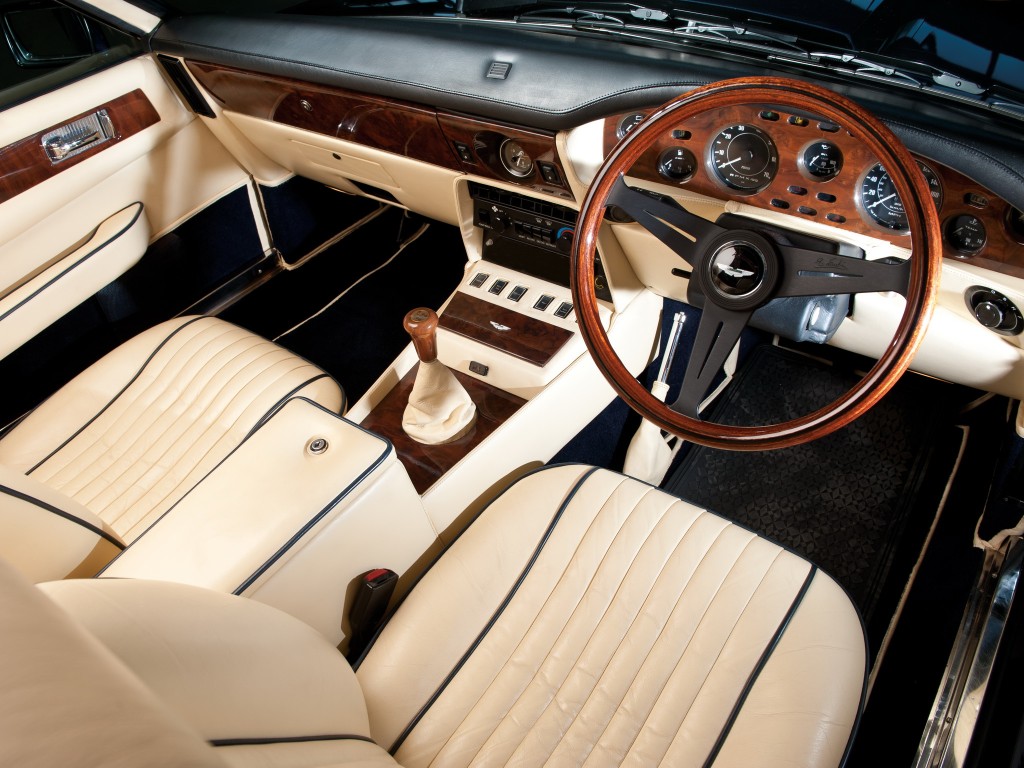 Aston Martin V8 Volante V8 Vantage Volante X-Pack (Automatic)